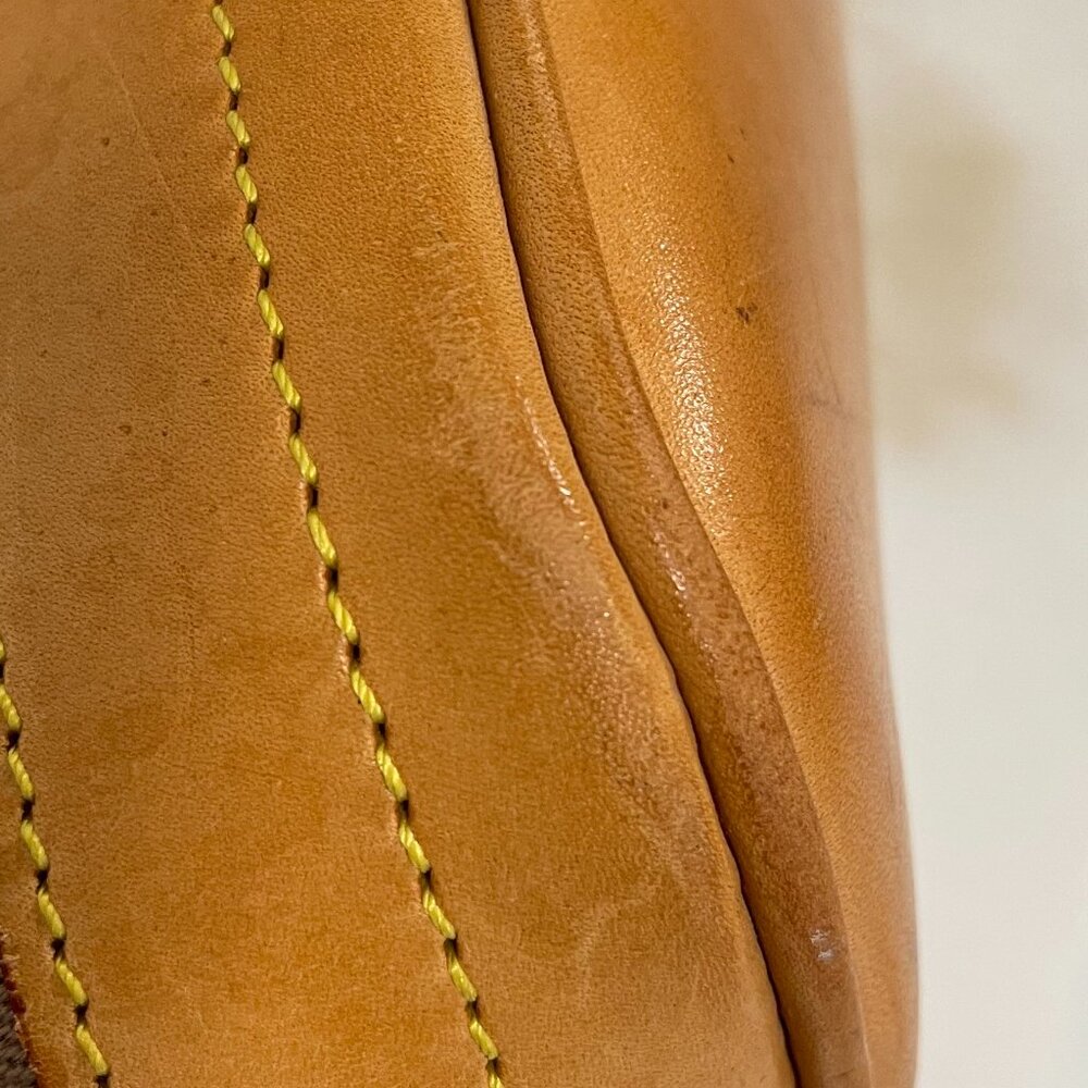 Dooney & Bourke Vintage CABRIOLET Dome Satchel/Crossbody Tan Canvas & Leather - Picture 16 of 16